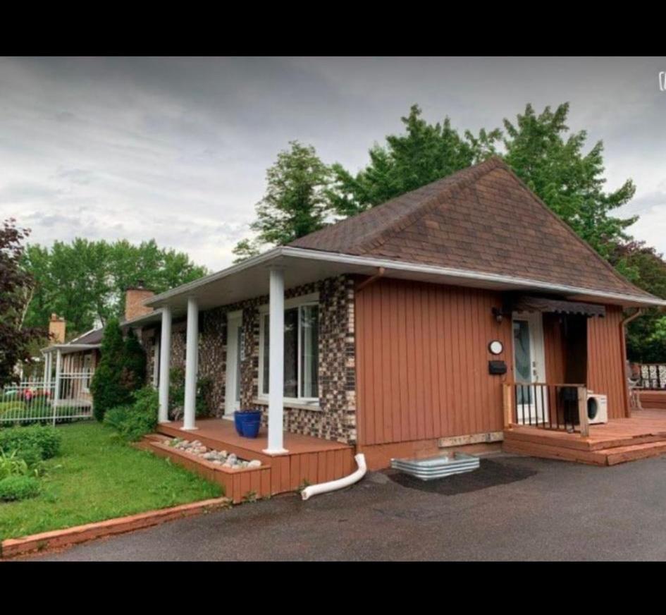 Tinga Home Chicoutimi エクステリア 写真